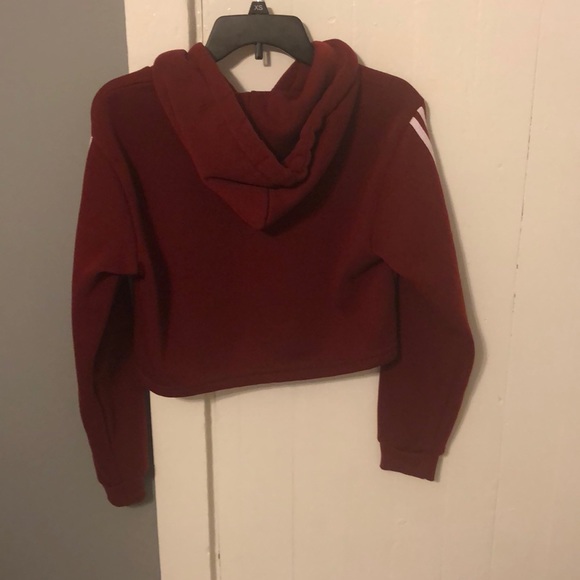 Cropped burgundy hoodie - Picture 4 of 4